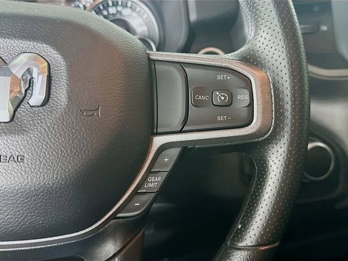 Used 2024 RAM 2500 Tradesman w/ Chrome Appearance Group image 25