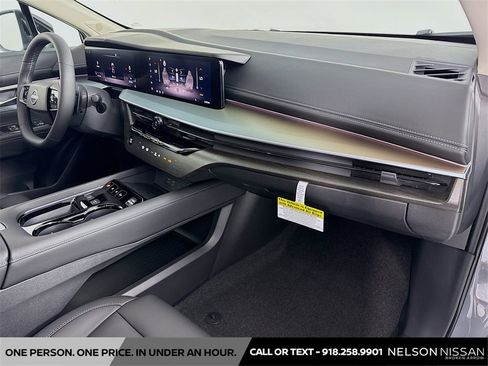 New 2025 Nissan Murano SL image 30