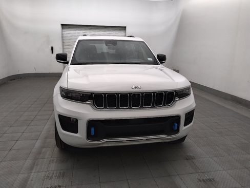Used 2022 Jeep Grand Cherokee Overland w/ Advanced Protech Group III AWD/4WD image 14