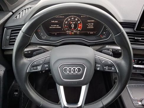 Used 2019 Audi SQ5 Premium Plus w/ Premium Plus Package AWD/4WD image 18