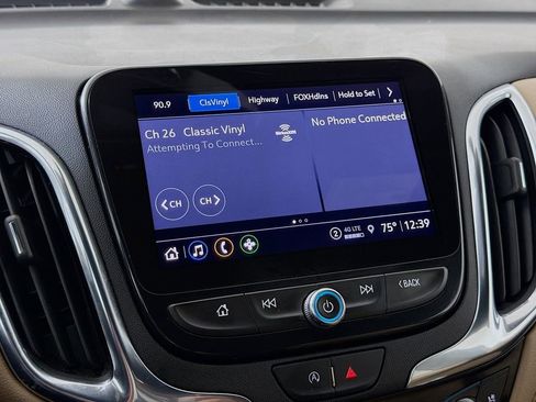 Used 2022 Chevrolet Equinox Premier FWD image 32