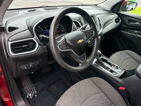 Used 2022 Chevrolet Equinox LT AWD/4WD image 9