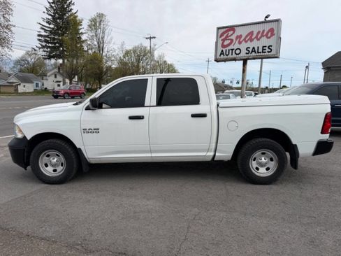 Used 2014 RAM 1500 4x4 Crew Cab w/ Remote Start & Security Group image 2