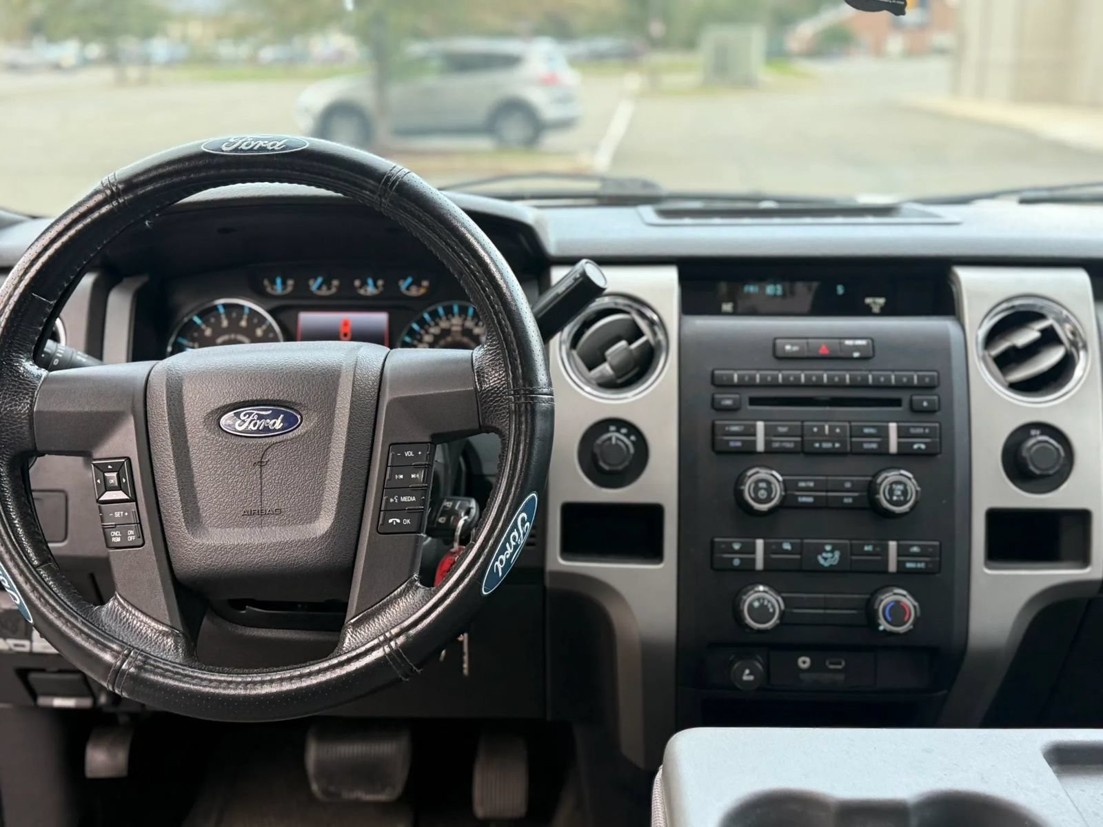 Used 2012 Ford F150 XLT w/ XLT Chrome Pkg AWD/4WD image 15