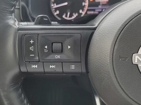 Used 2024 Nissan Pathfinder SV FWD image 20