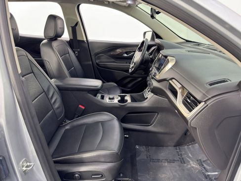 Used 2020 GMC Terrain Denali w/ GMC Pro Grade Package image 15