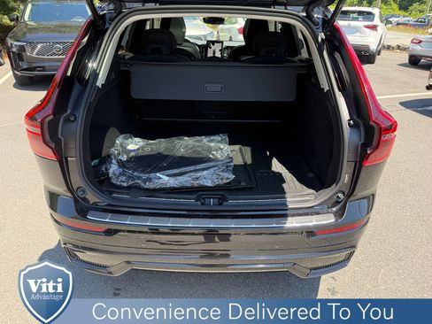 Certified 2026 Volvo XC60 B5 Plus w/ Protection Package Premier AWD/4WD image 24