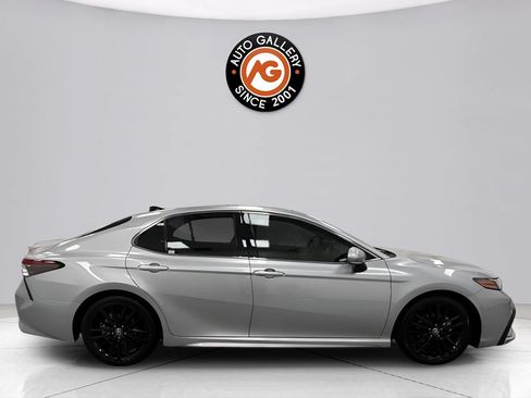 Used 2023 Toyota Camry XSE w/ Navigation Package FWD image 2