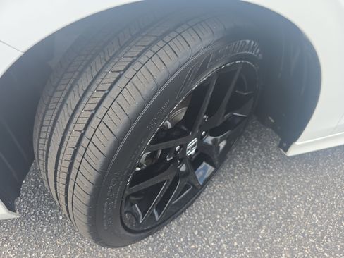 Used 2025 Honda Civic Sport image 31