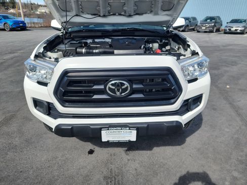 Used 2021 Toyota Tacoma SR image 28