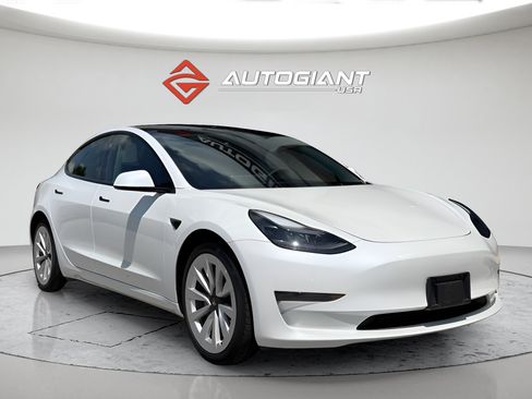 Used 2023 Tesla Model 3 Standard Range RWD image 13
