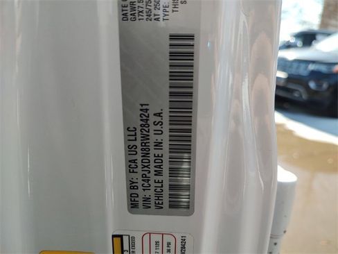 Certified 2024 Jeep Wrangler Sport S image 36