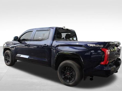 Used 2024 Toyota Tundra Platinum w/ TRD Off-Road Package AWD/4WD image 15