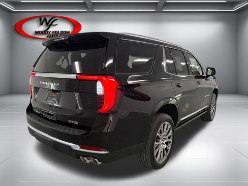 New 2026 GMC Yukon Denali w/ Denali Reserve Package AWD/4WD image 6