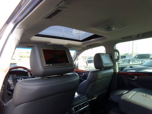 Used 2008 Lexus LX 570 4WD image 17