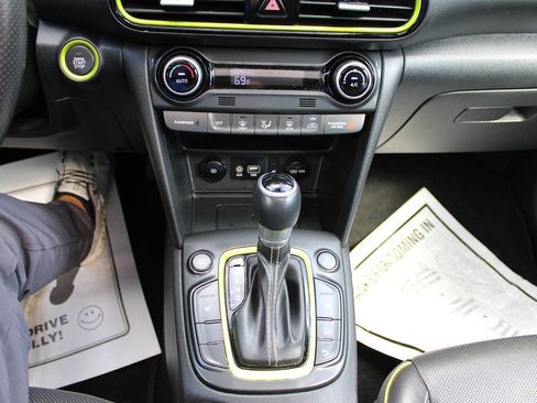 Used 2020 Hyundai Kona Ultimate image 16