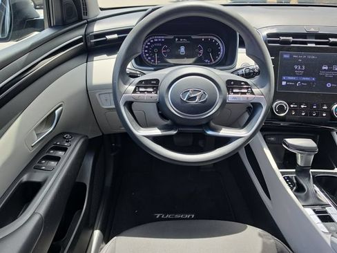 Used 2023 Hyundai Tucson SEL FWD image 14
