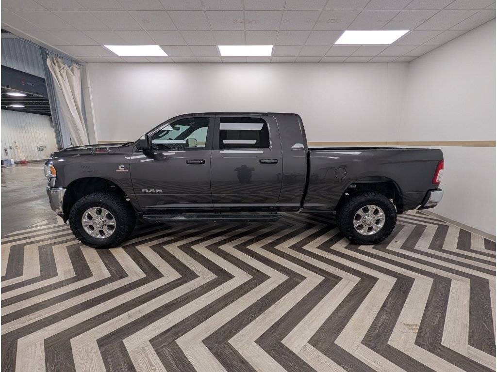 Used 2021 RAM 3500 Big Horn w/ Level 1 Equipment Group AWD/4WD image 3