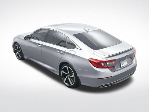Used 2018 Honda Accord Sport image 36
