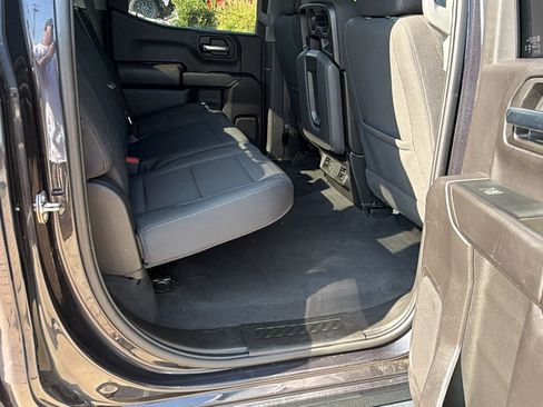 Used 2024 Chevrolet Silverado 1500 Custom Trail Boss w/ LPO, Dark Essentials Package AWD/4WD image 21