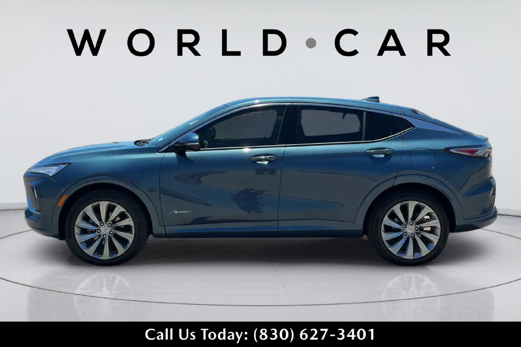 Used 2025 Buick Envista Avenir FWD image 12