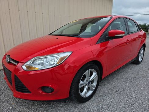 Used 2013 Ford Focus SE FWD image 11