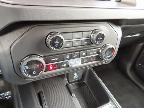 New 2025 Ford Bronco Big Bend image 13