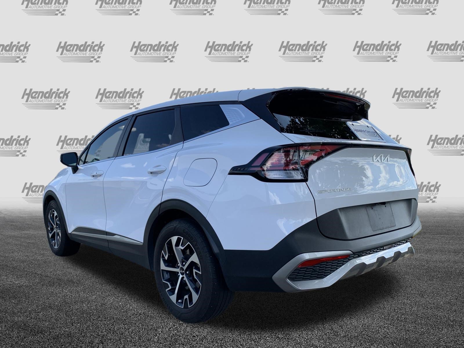 Used 2023 Kia Sportage EX FWD image 8