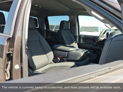 Used 2021 Chevrolet Silverado 1500 Custom RWD image 13