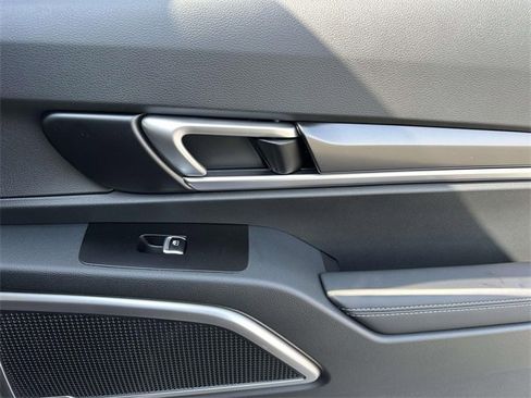 New 2025 Kia Telluride S image 25