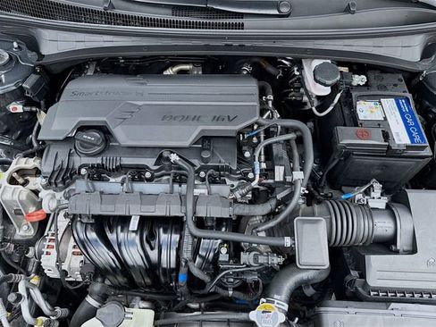 Certified 2023 Hyundai Elantra Limited w/ Cargo Package image 28