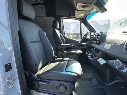 New 2026 Mercedes-Benz Sprinter 2500 image 45