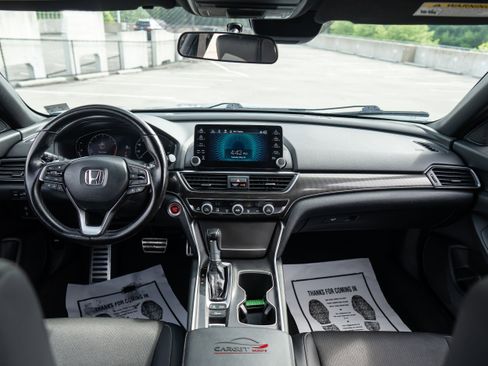 Used 2021 Honda Accord Sport image 14