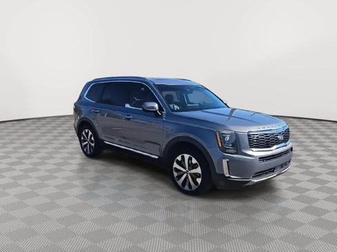 Used 2020 Kia Telluride S image 2