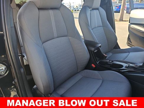 Used 2024 Toyota Corolla SE w/ Convenience Package image 10