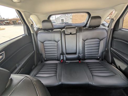 Used 2024 Ford Edge SEL image 27