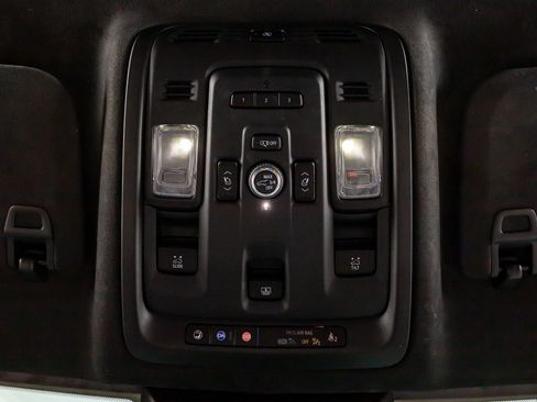 Used 2023 Cadillac Escalade ESV Sport Platinum image 25