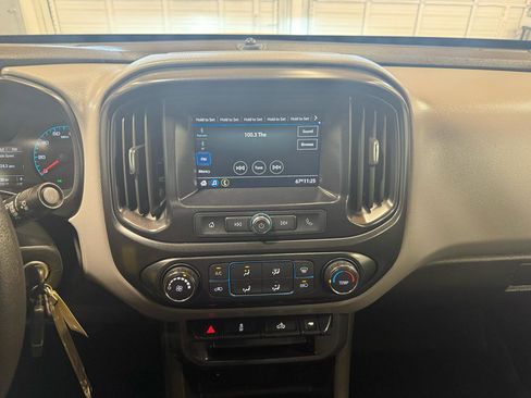Used 2019 Chevrolet Colorado W/T w/ WT Convenience Package image 15