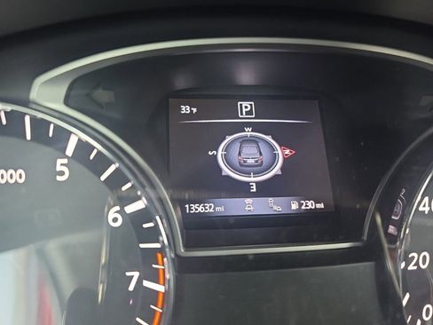 Used 2016 Nissan Altima 3.5 SL w/ 3.5 Technology Package image 19