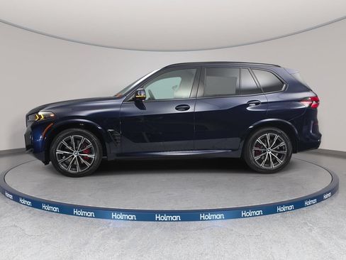 New 2026 BMW X5 xDrive40i w/ M Sport Package AWD/4WD image 8