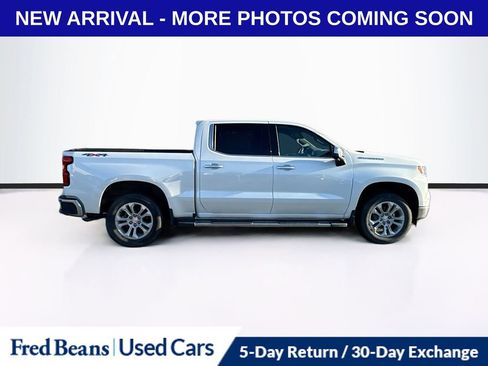 Used 2022 Chevrolet Silverado 1500 LTZ image 9
