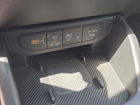 Certified 2025 Kia K4 EX FWD image 27