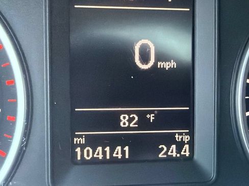 Used 2016 Volkswagen Tiguan SE FWD image 21