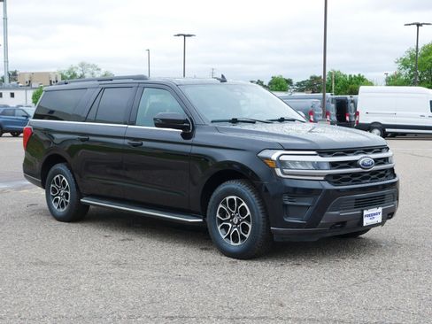 Used 2022 Ford Expedition Max XLT AWD/4WD image 10