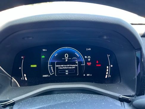 Used 2025 Toyota Camry LE w/ Convenience Package FWD image 11
