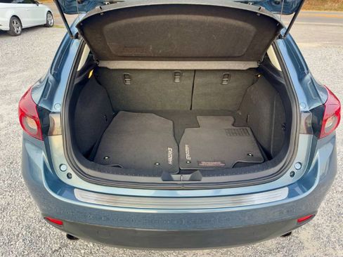 Used 2016 MAZDA MAZDA3 i Grand Touring image 12