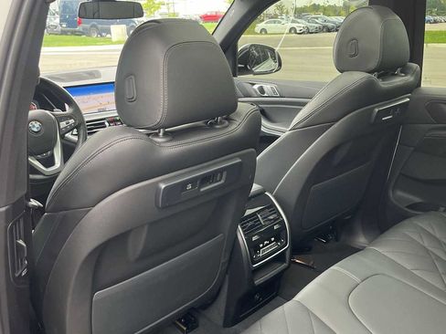 Used 2023 BMW X5 xDrive40i w/ Premium Package AWD/4WD image 30