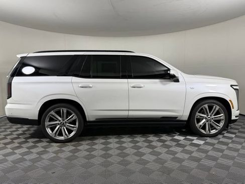Used 2025 Cadillac Escalade Sport Platinum AWD/4WD image 9