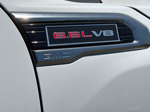 Used 2020 GMC Sierra 2500 AT4 w/ AT4 Premium Package AWD/4WD image 29