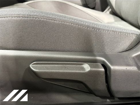 New 2026 Subaru Crosstrek 2.0i Premium image 19